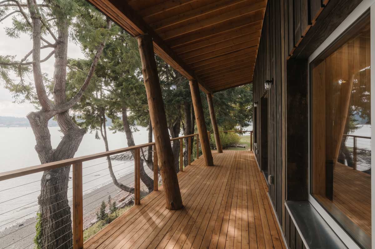 Green Point Living Buiding Challenge Passive House - Landscape Harmony